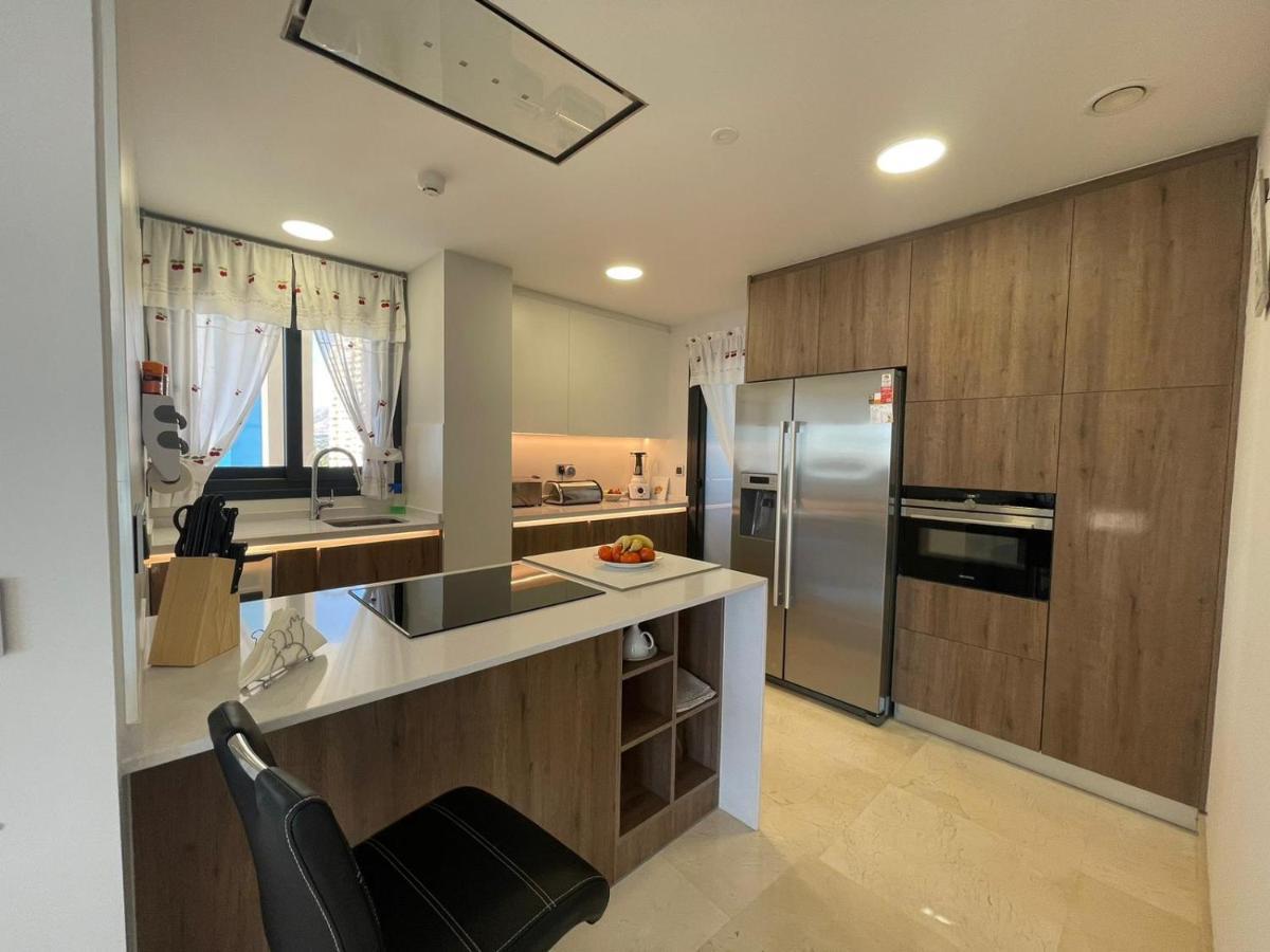 Sunset Waves Benidorm Julieta Vistas Al Mar Premium 200 Mt2 Con Jacuzzi En Terraza Διαμέρισμα Εξωτερικό φωτογραφία