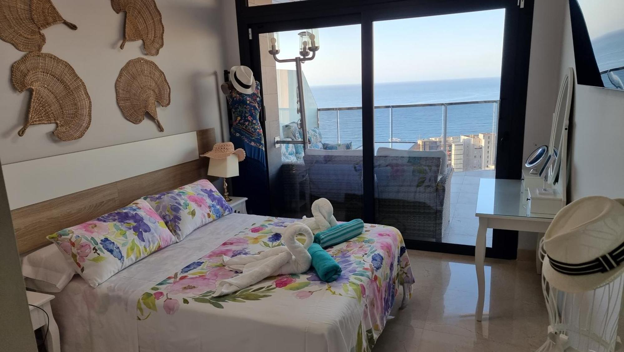 Sunset Waves Benidorm Julieta Vistas Al Mar Premium 200 Mt2 Con Jacuzzi En Terraza Διαμέρισμα Εξωτερικό φωτογραφία